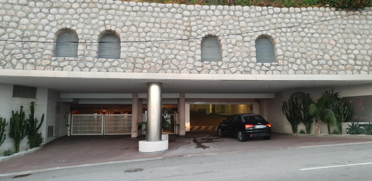 Apartamento La Terrazza Di Monaco Cap-d'Ail Exterior foto