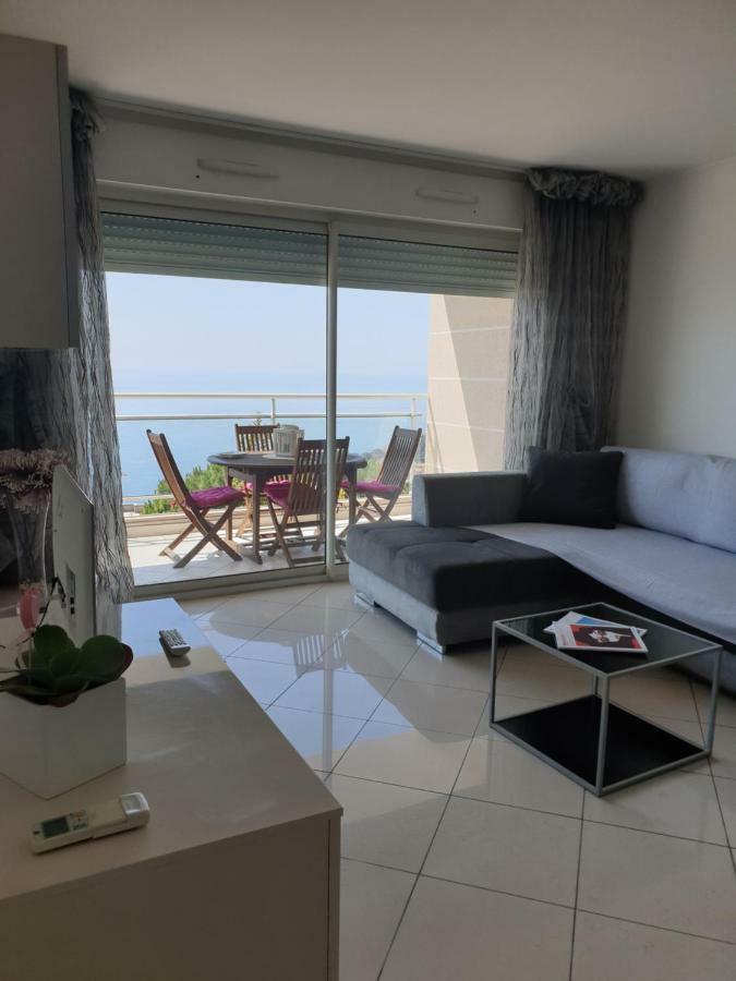 Apartamento La Terrazza Di Monaco Cap-d'Ail Exterior foto